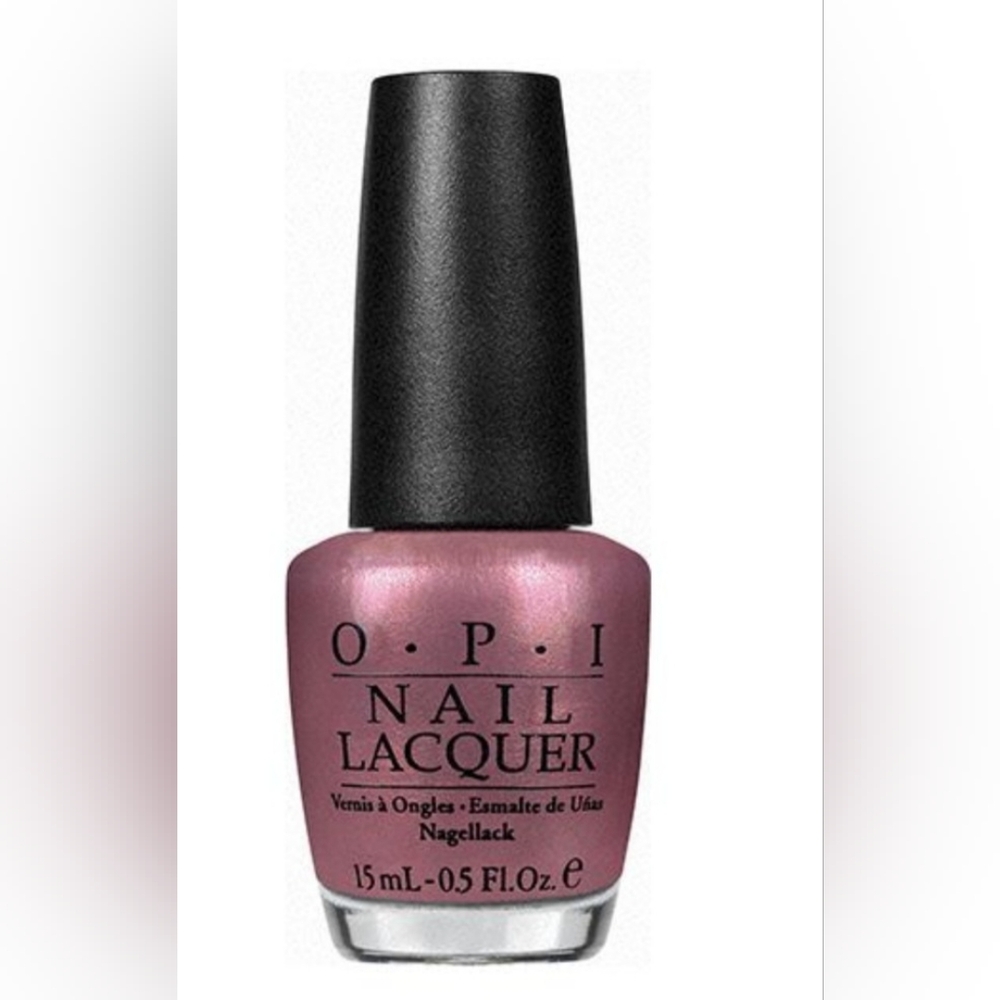 Full Size💜OPI Discontinued‘Meet Me On The Star Ferry'💫Nail Color💅